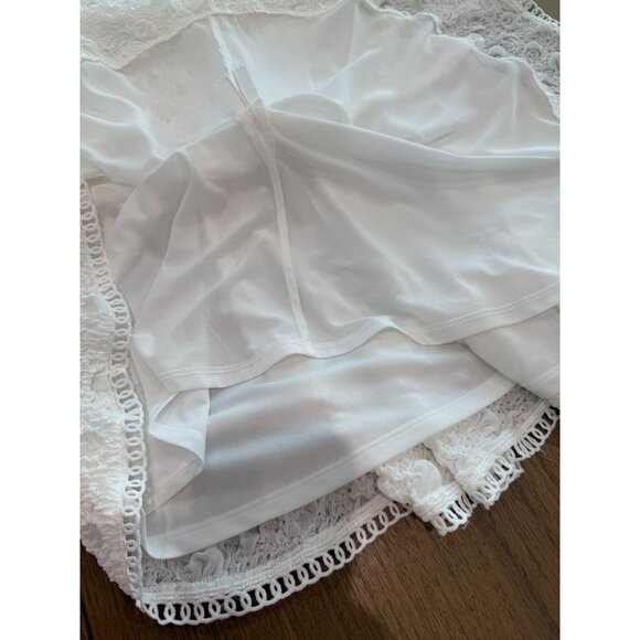 Women's Venus White Tiered Dress,  size 8 - Picture 14 of 16